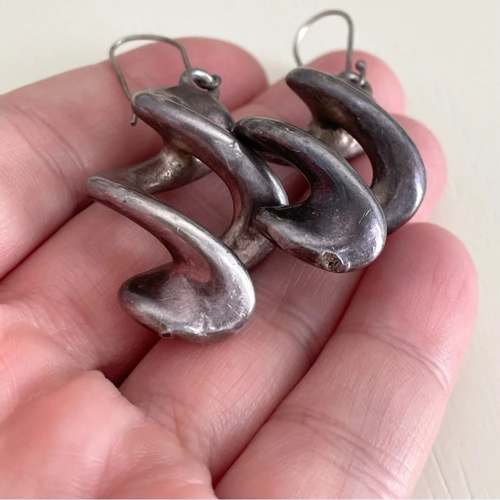 Vintage stamped 925 sterling silver Israel hollow twist dangle earrings Modernis